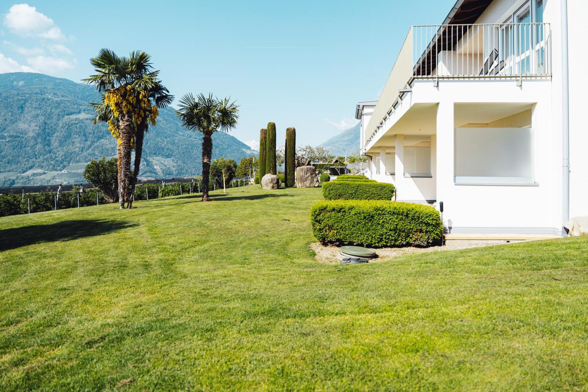 Appartement-Hotel Beatenhof Tirolo Exterior foto