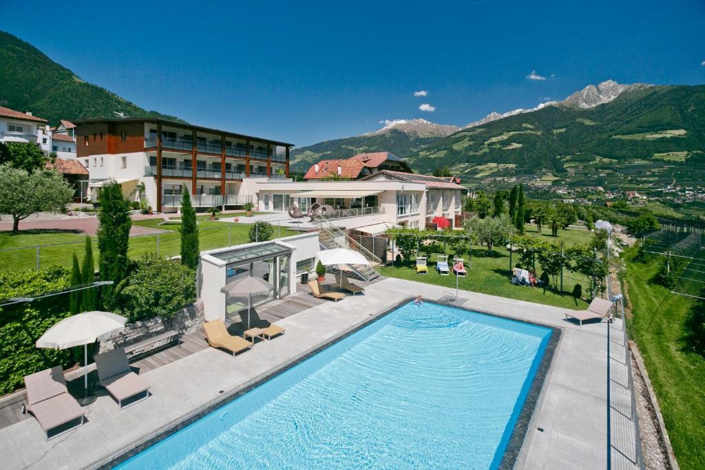 Appartement-Hotel Beatenhof Tirolo Exterior foto