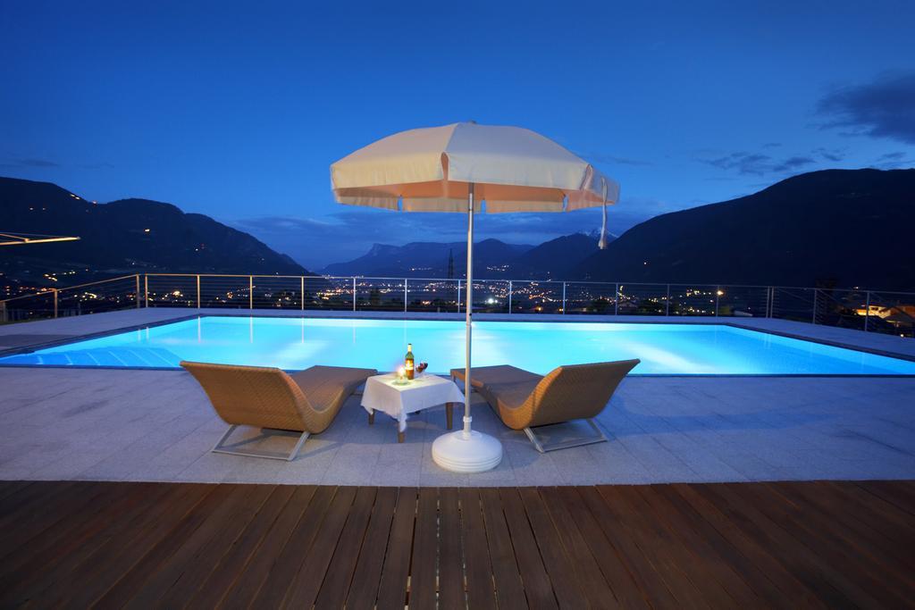 Appartement-Hotel Beatenhof Tirolo Exterior foto